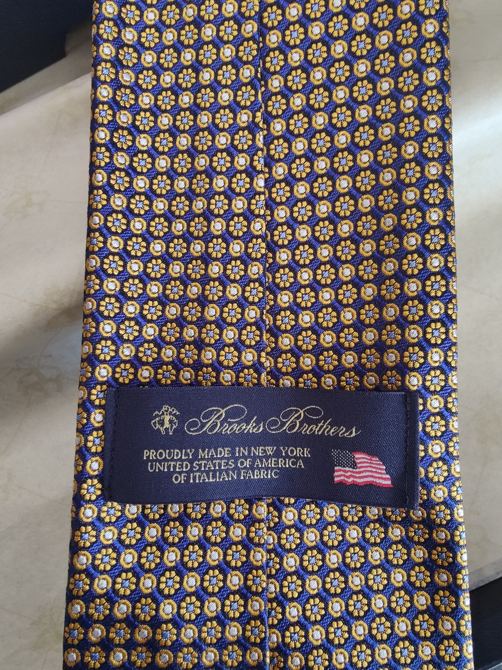 Brooks Brothers Men's Gold and Blue Floral Silk Tie
